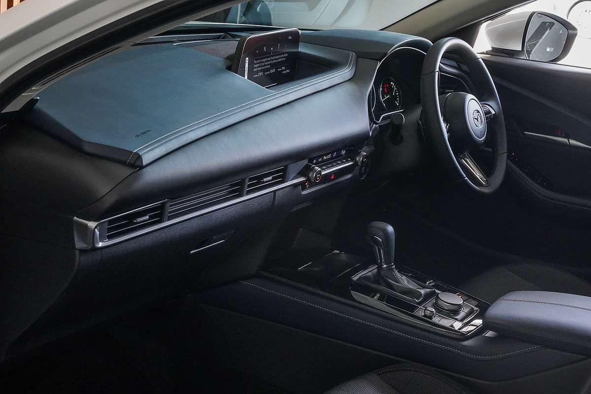 2025 Mazda CX-30 G20 Evolve DM Series