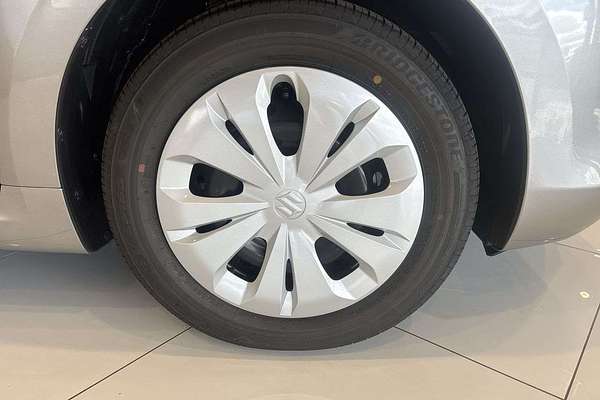 2025 Suzuki Swift Hybrid UZ