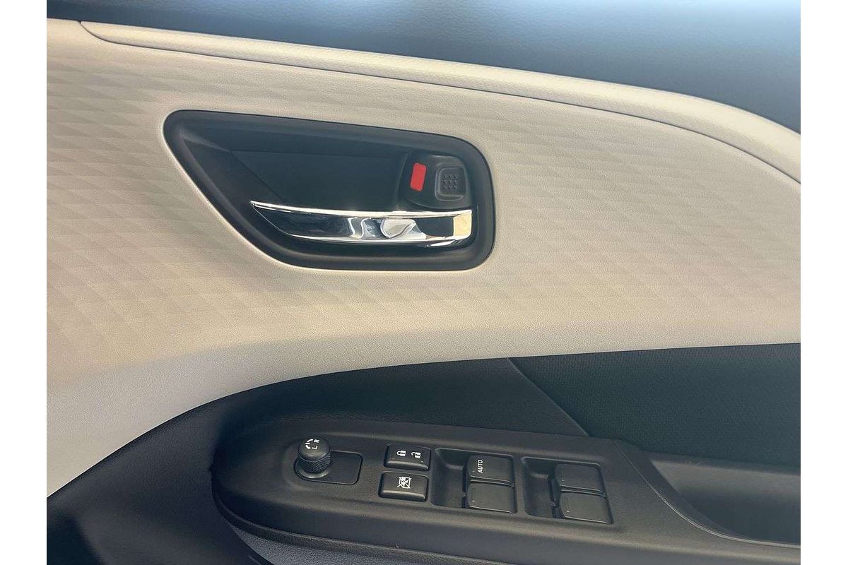 2025 Suzuki Swift Hybrid UZ