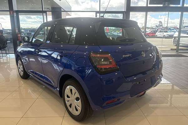 2025 Suzuki Swift Hybrid UZ