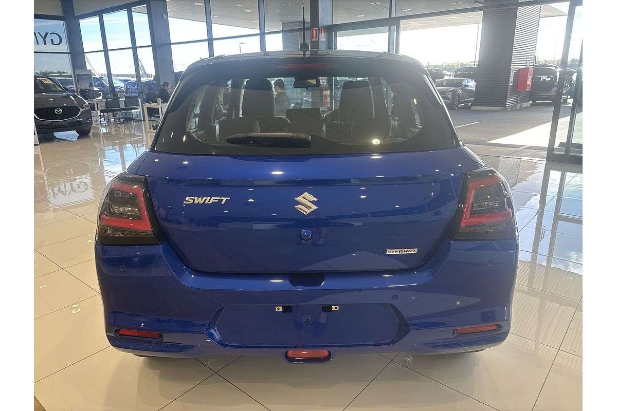 2025 Suzuki Swift Hybrid UZ