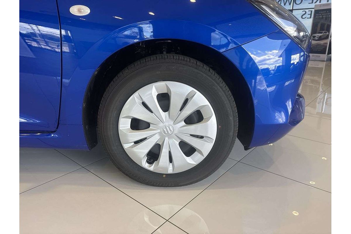 2025 Suzuki Swift Hybrid UZ