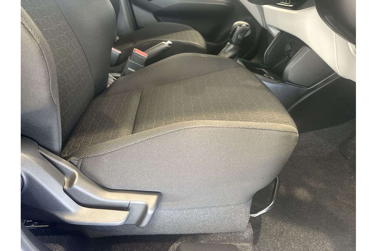 2025 Suzuki Swift Hybrid UZ