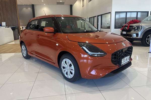 2025 Suzuki Swift Hybrid UZ