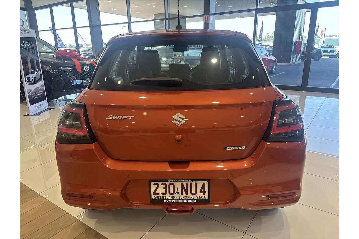 2025 Suzuki Swift Hybrid UZ