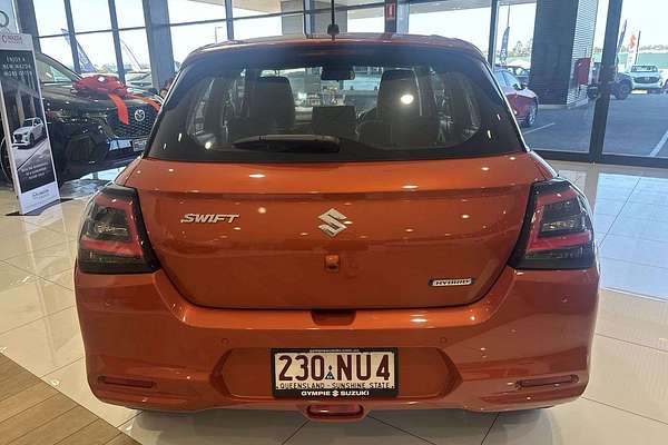 2025 Suzuki Swift Hybrid UZ
