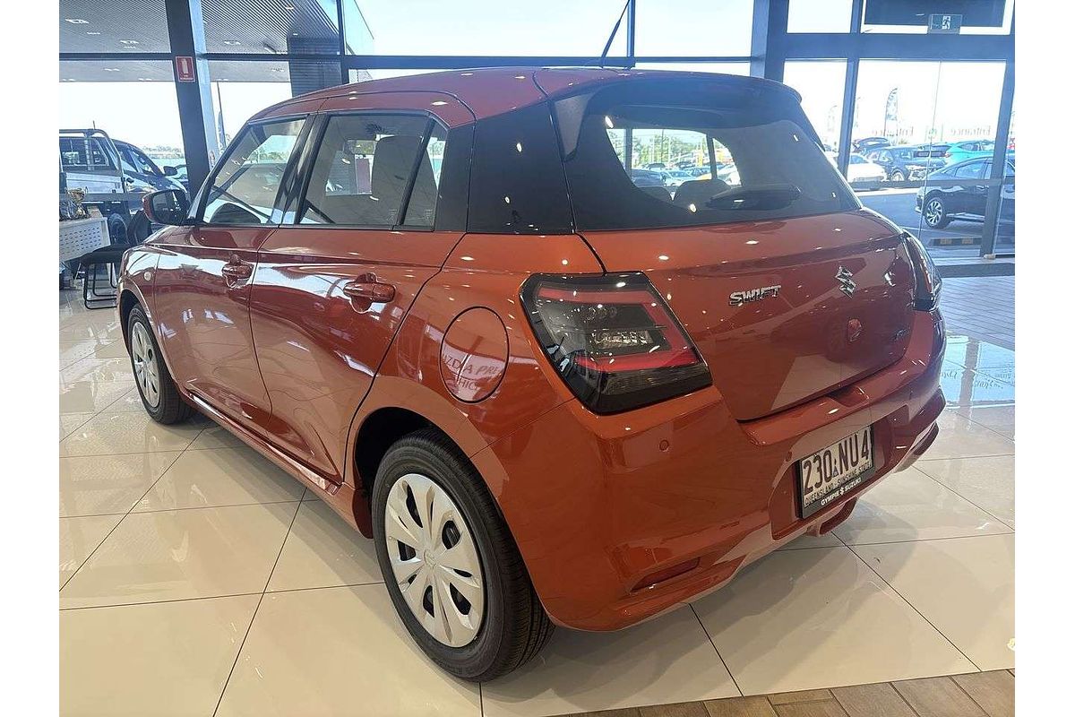 2025 Suzuki Swift Hybrid UZ