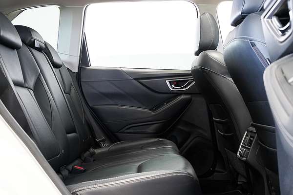 2018 Subaru Forester 2.5i-S S5