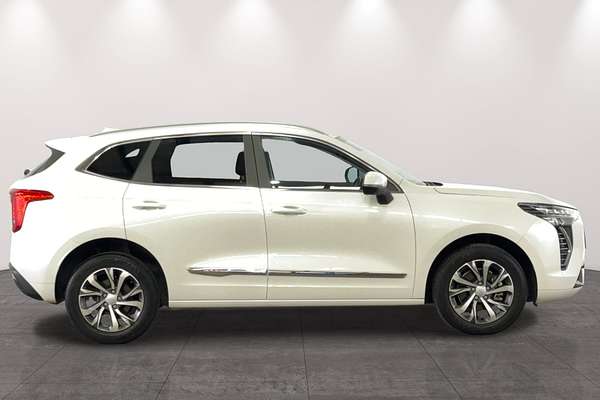 2022 GWM Haval Jolion Lux A01