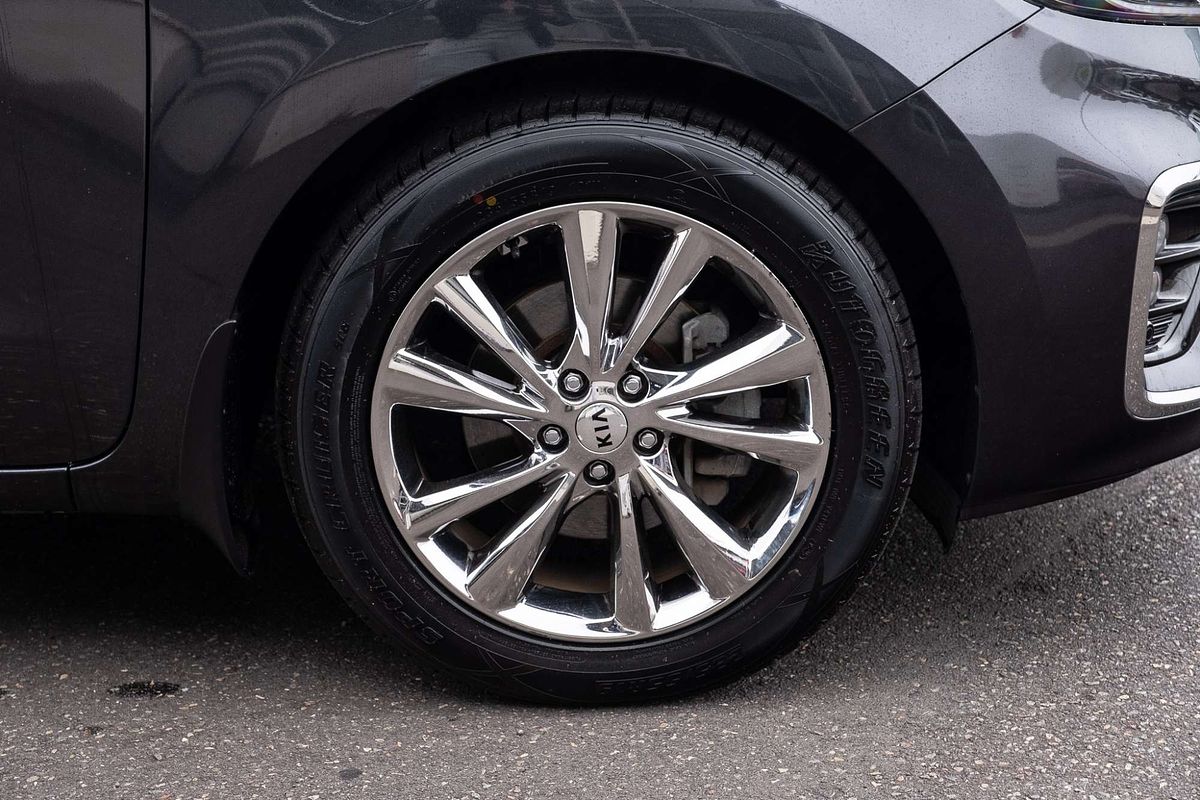 2019 Kia Carnival Platinum YP