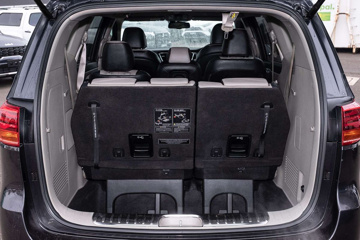 2019 Kia Carnival Platinum YP