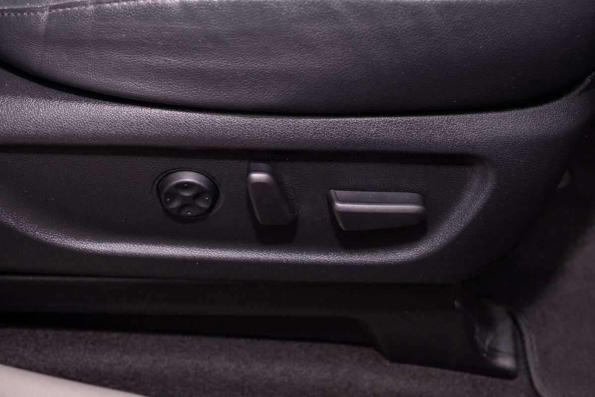 2019 Kia Carnival Platinum YP