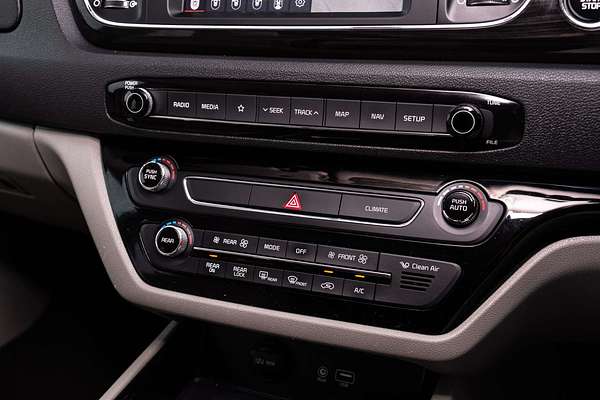 2019 Kia Carnival Platinum YP