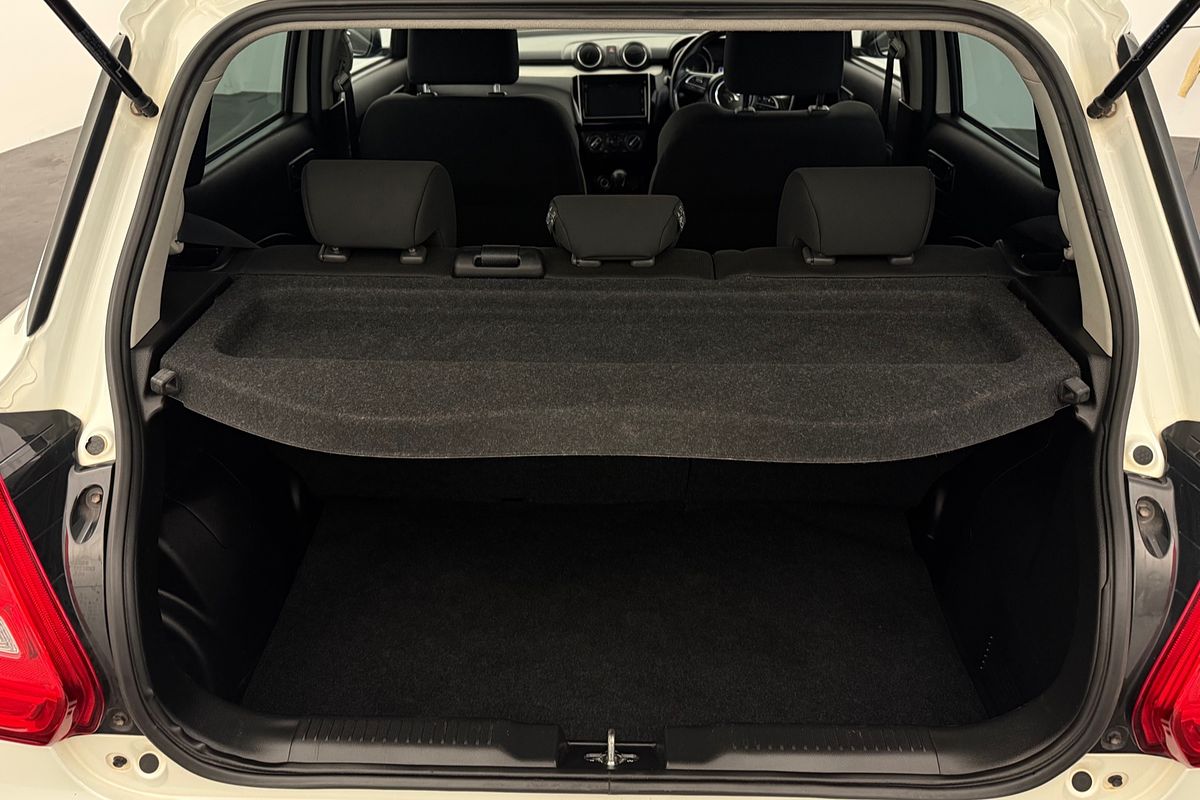 2023 Suzuki Swift GL AZ Series II