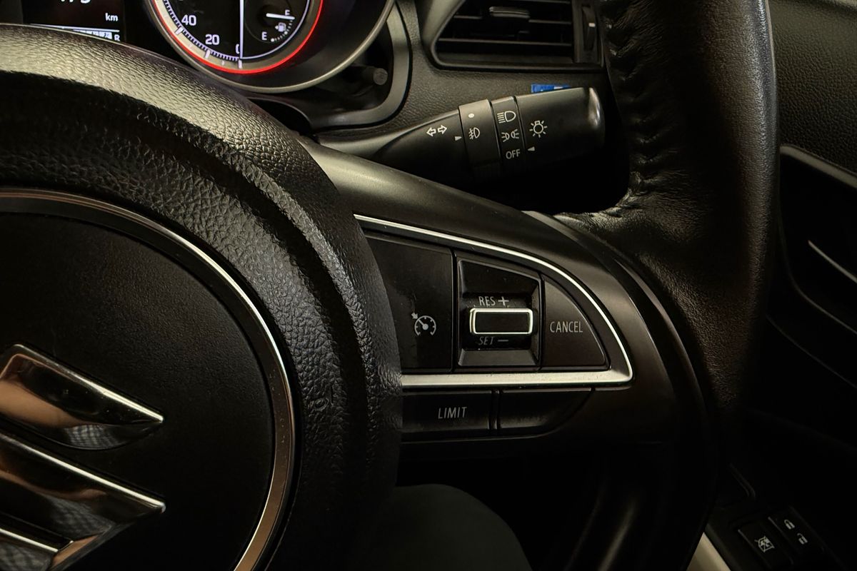 2023 Suzuki Swift GL AZ Series II