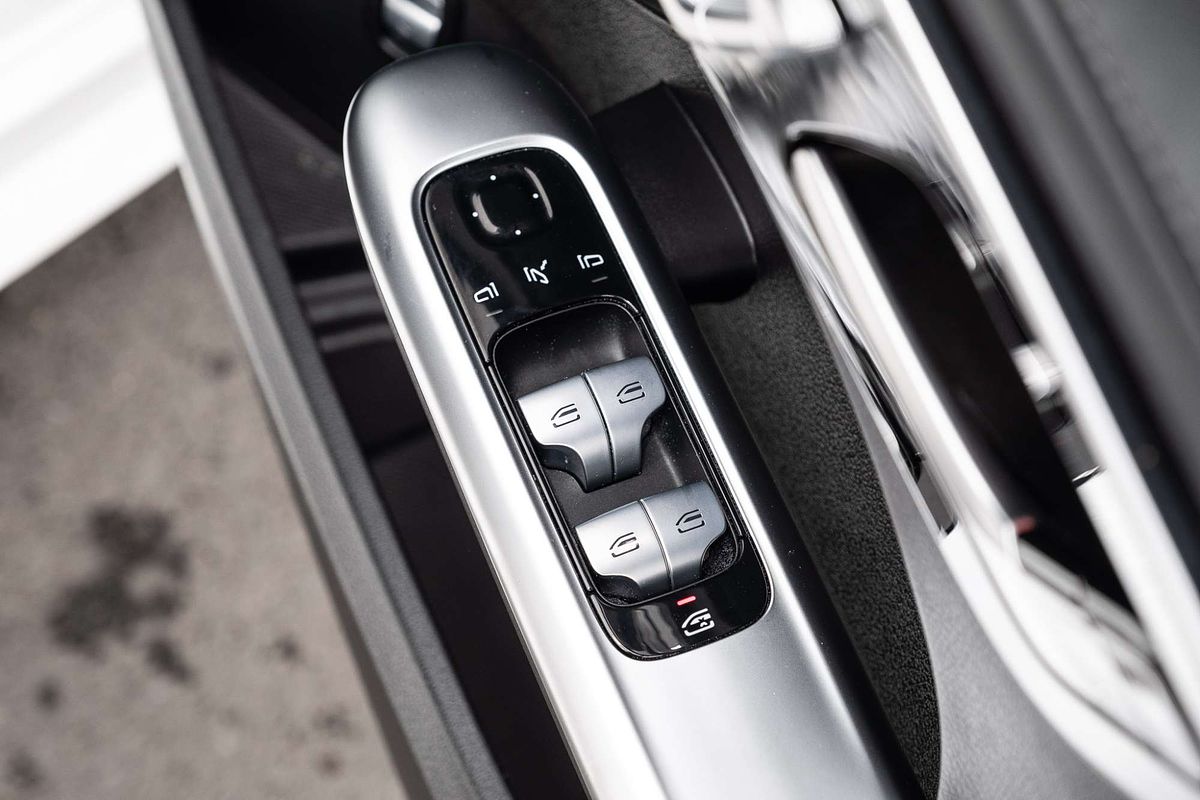 2022 Mercedes-Benz C-Class C200 W206