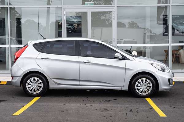 2014 Hyundai Accent Active RB2