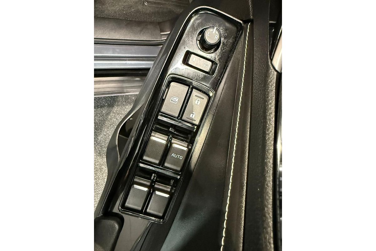 2024 Isuzu MU-X LS-T