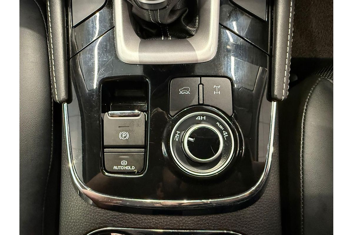 2024 Isuzu MU-X LS-T