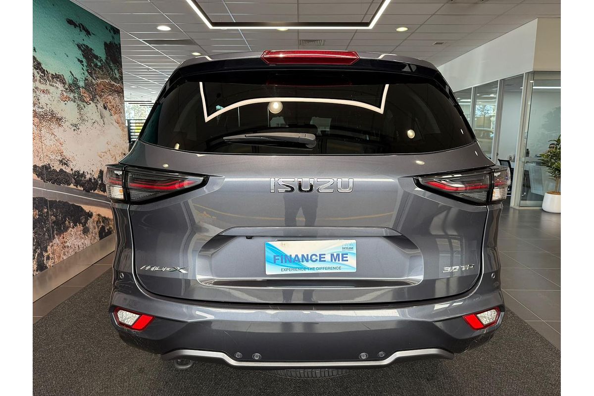 2024 Isuzu MU-X LS-T