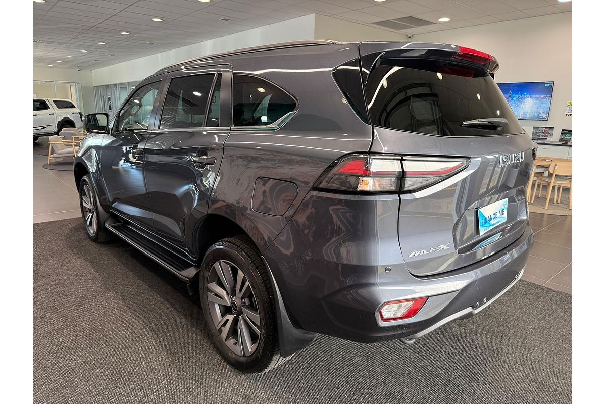 2024 Isuzu MU-X LS-T