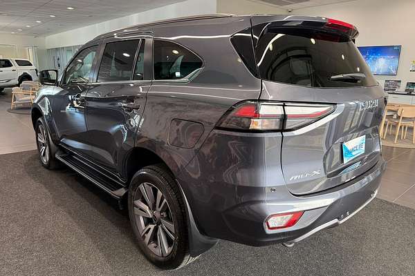 2024 Isuzu MU-X LS-T