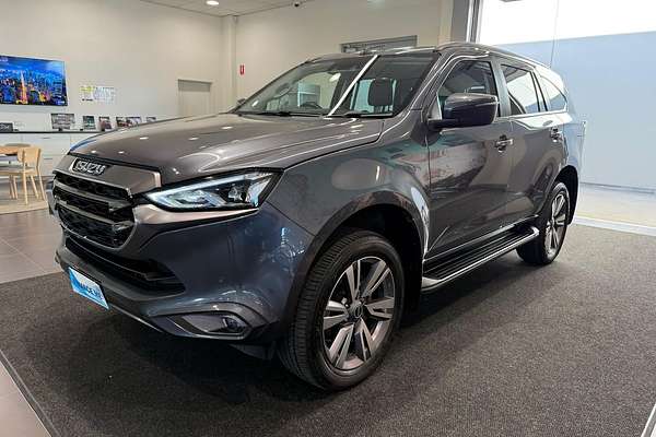 2024 Isuzu MU-X LS-T