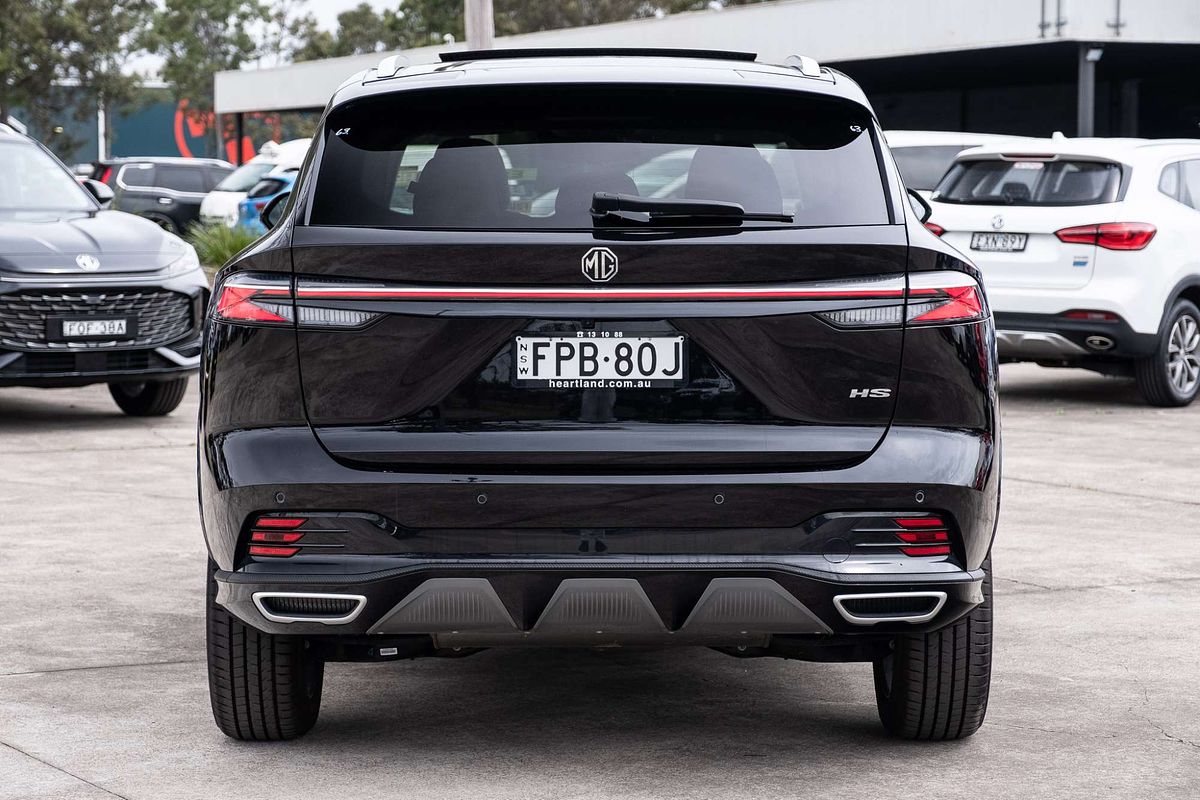 2024 MG HS Essence AS33