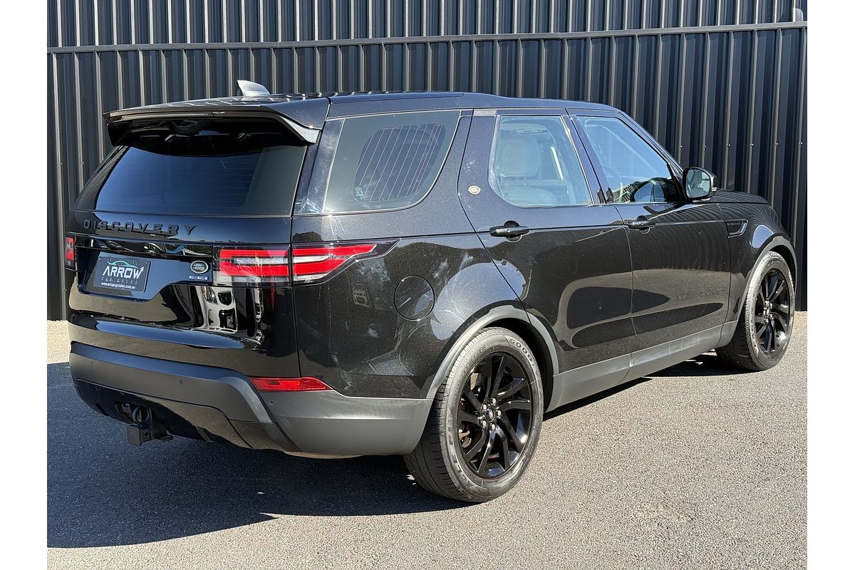 2017 Land Rover Discovery TD6 HSE Series 5