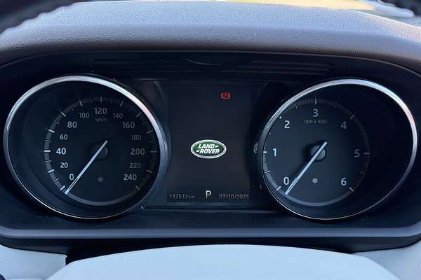 2017 Land Rover Discovery TD6 HSE Series 5