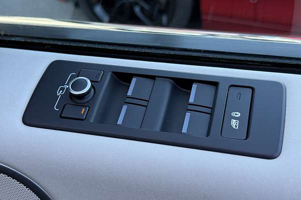 2017 Land Rover Discovery TD6 HSE Series 5
