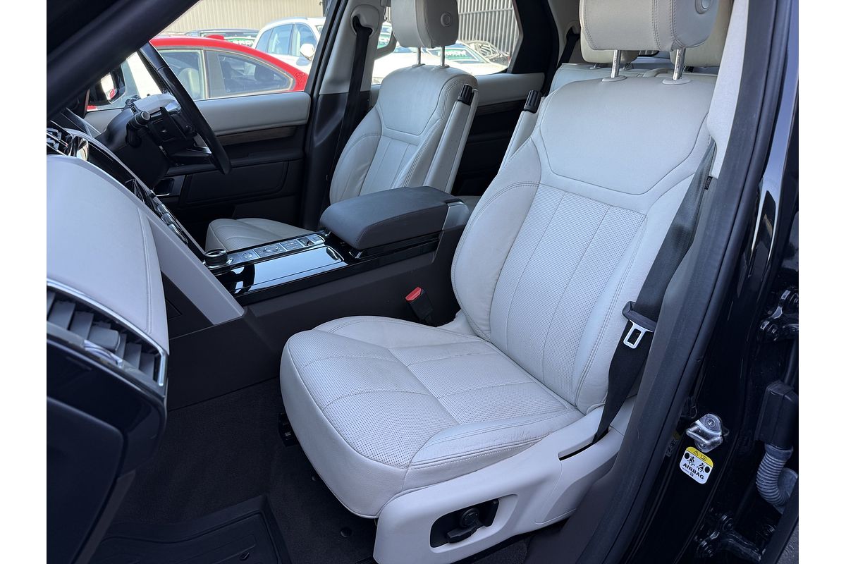 2017 Land Rover Discovery TD6 HSE Series 5