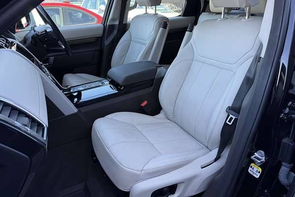 2017 Land Rover Discovery TD6 HSE Series 5