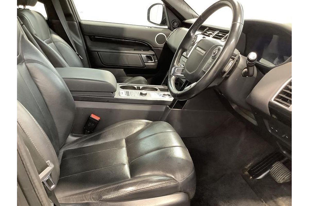 2018 Land Rover Discovery TD6 SE Series 5