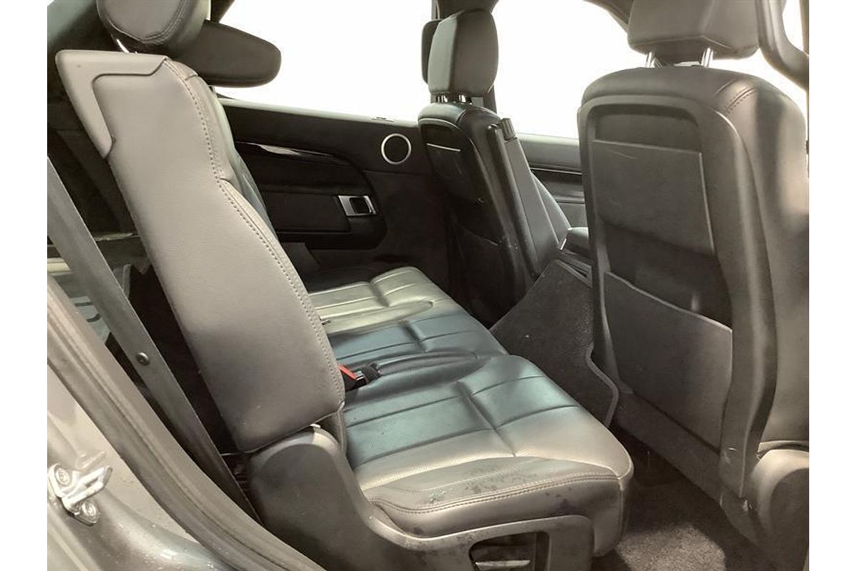 2018 Land Rover Discovery TD6 SE Series 5