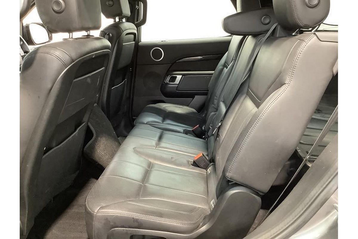 2018 Land Rover Discovery TD6 SE Series 5