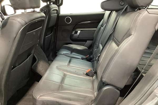 2018 Land Rover Discovery TD6 SE Series 5