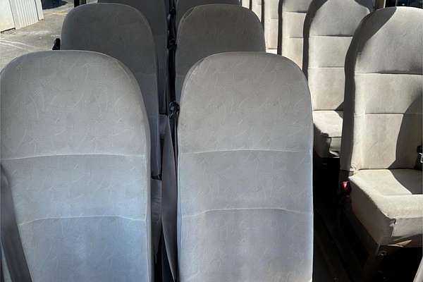 2012 Mitsubishi ROSA BUS BE64