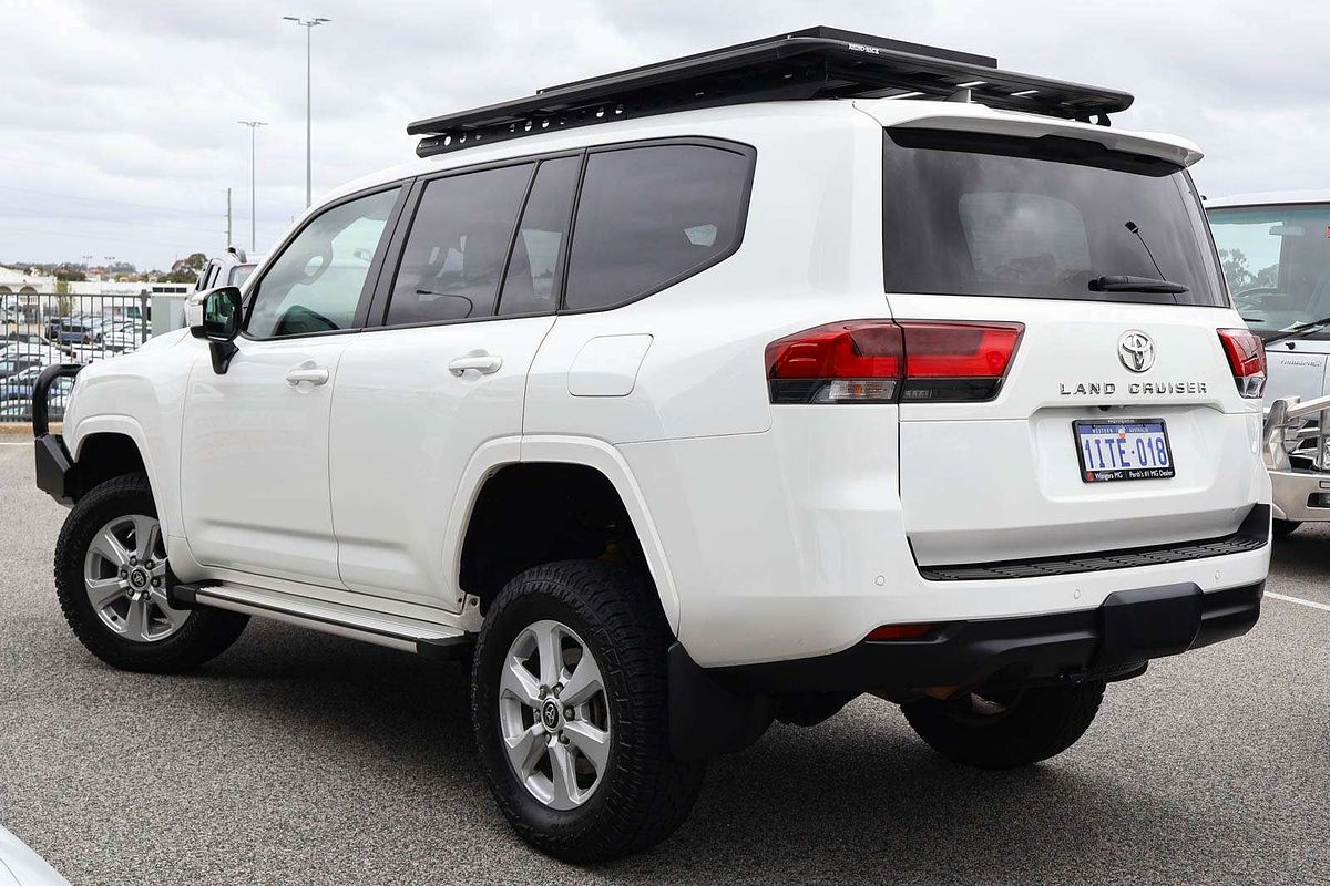 2022 Toyota Landcruiser GXL FJA300R