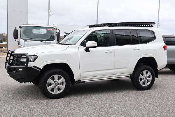 2022 Toyota Landcruiser GXL FJA300R