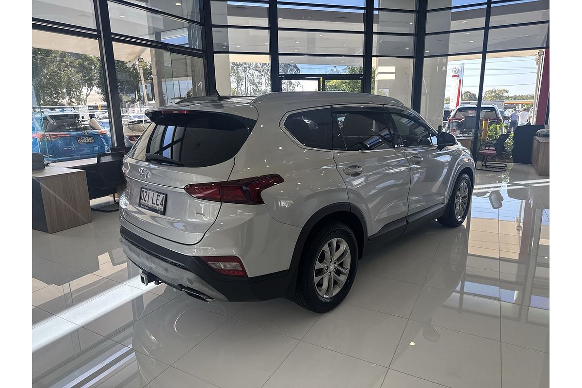 2019 Hyundai Santa Fe Active TM.2