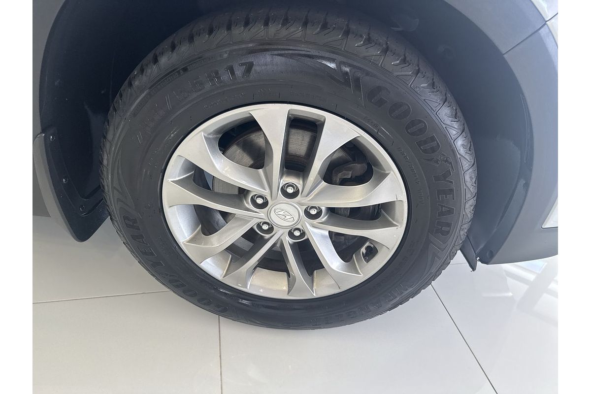 2019 Hyundai Santa Fe Active TM.2