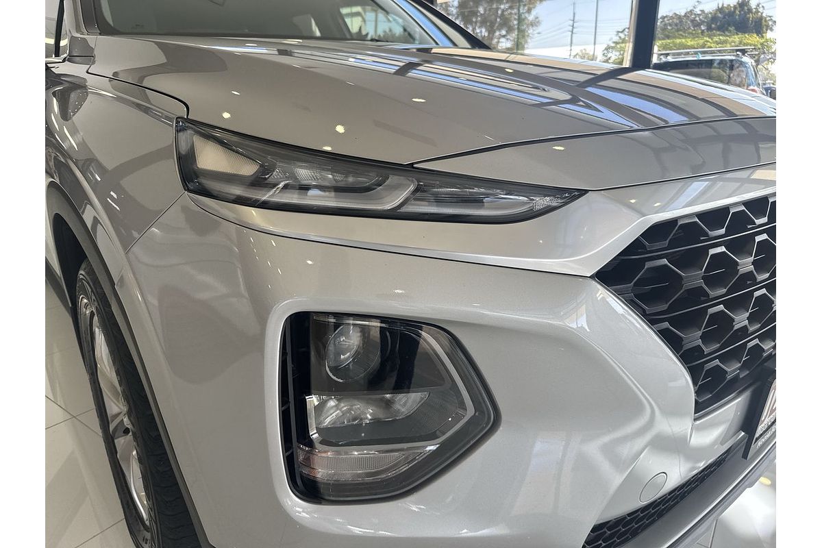 2019 Hyundai Santa Fe Active TM.2