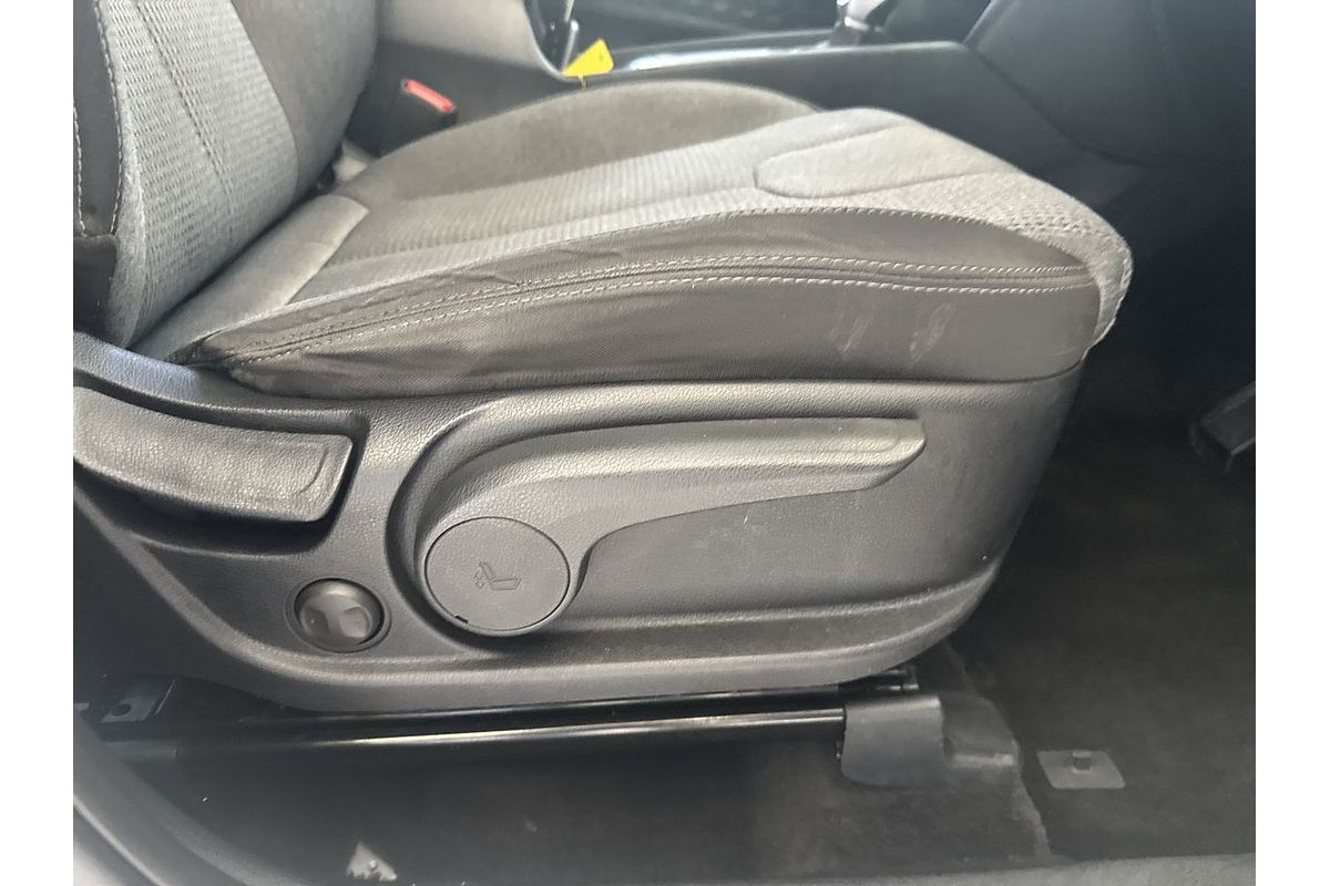 2019 Hyundai Santa Fe Active TM.2