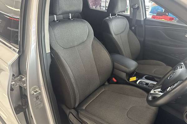 2019 Hyundai Santa Fe Active TM.2