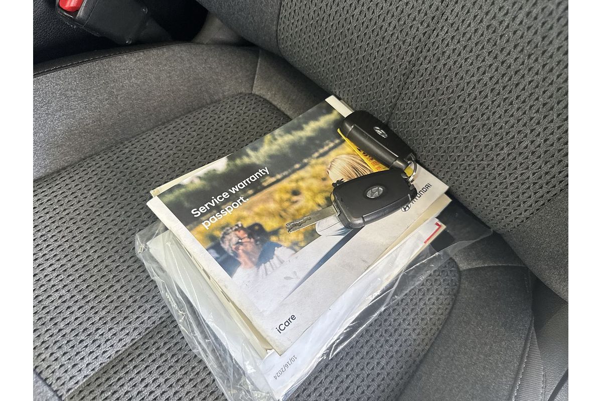 2019 Hyundai Santa Fe Active TM.2