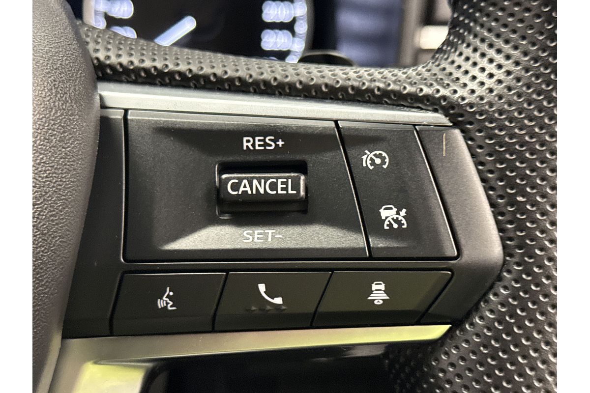 2023 Mitsubishi Outlander Black Edition ZM