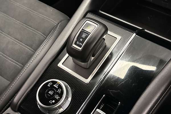 2023 Mitsubishi Outlander Black Edition ZM