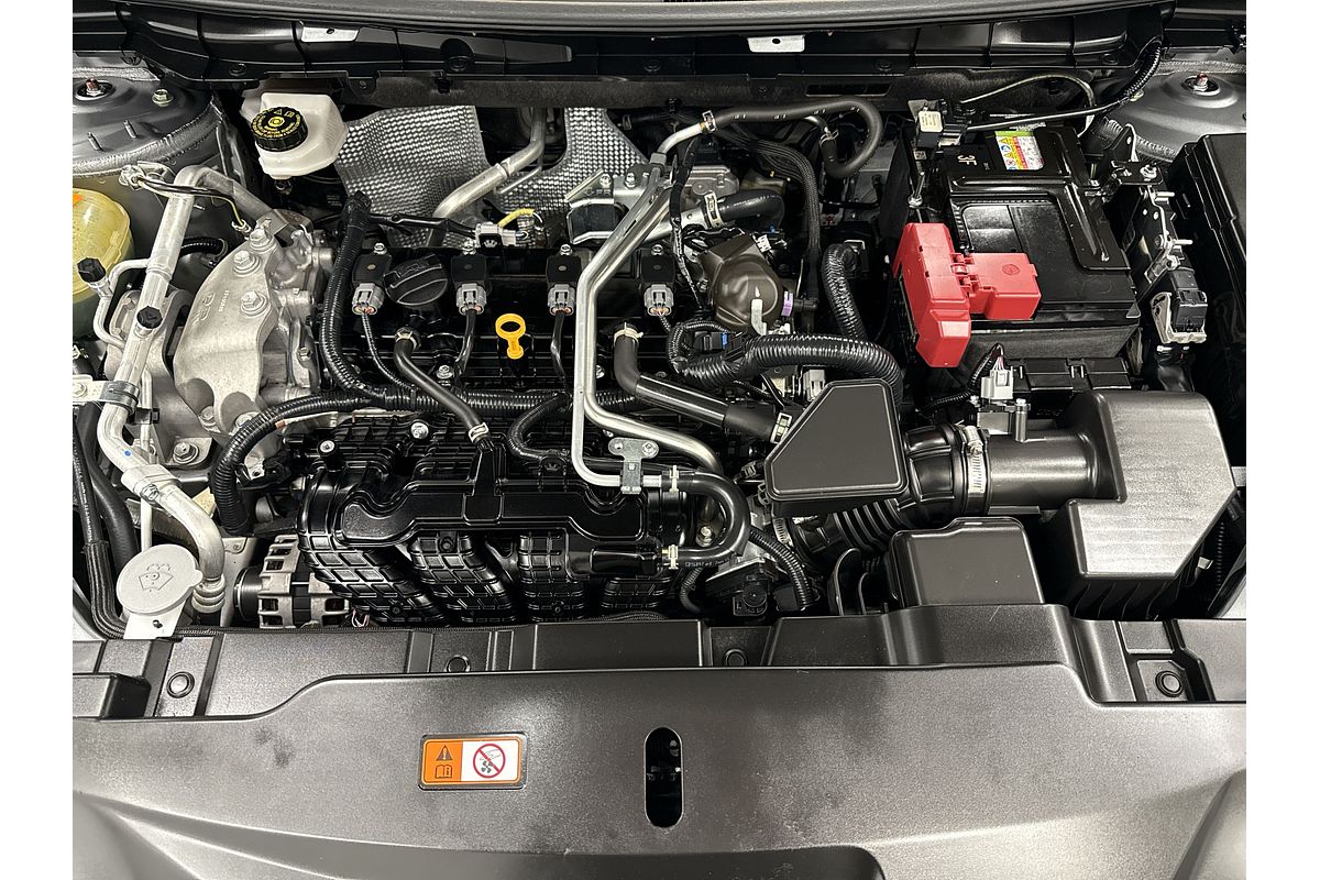 2023 Mitsubishi Outlander Black Edition ZM