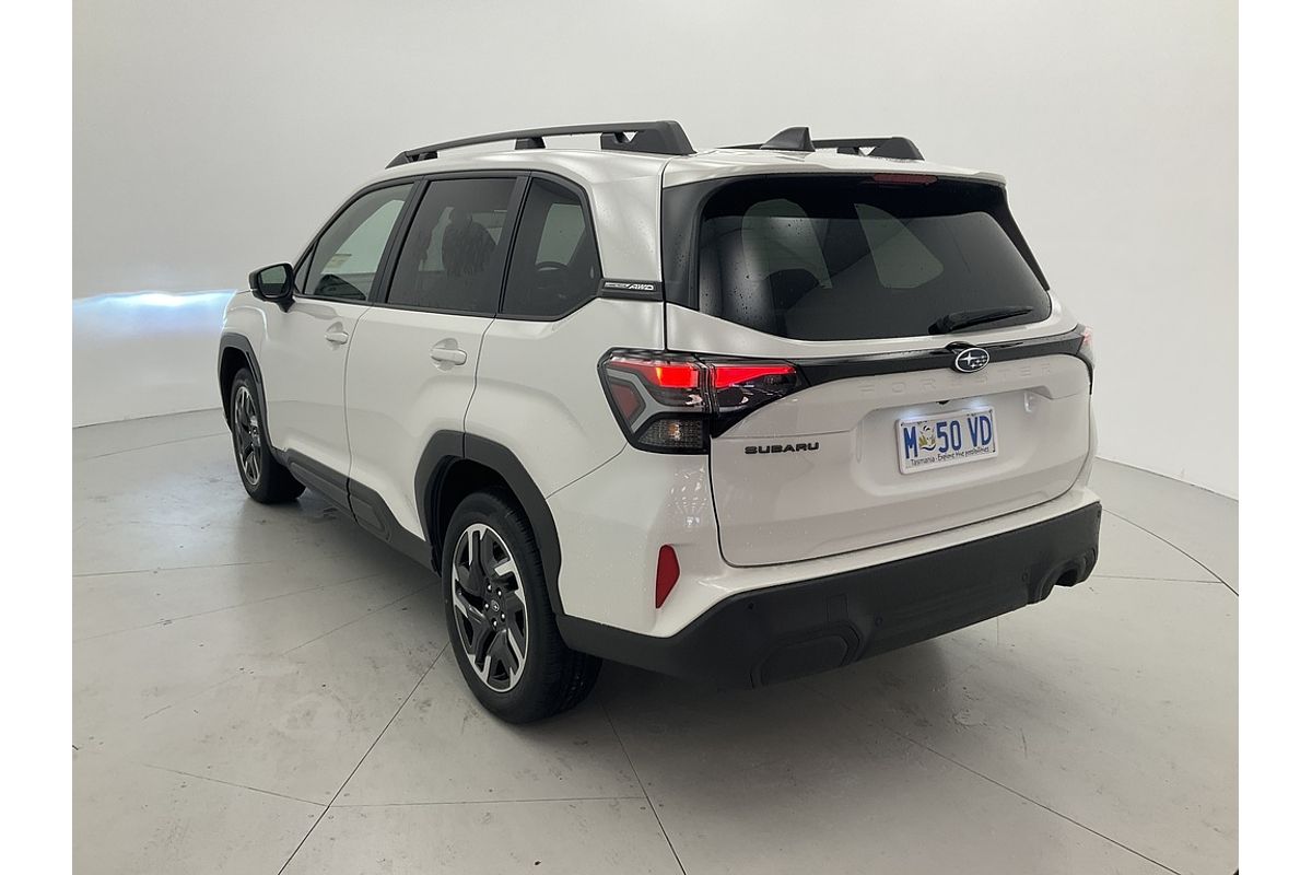 2025 Subaru Forester S6